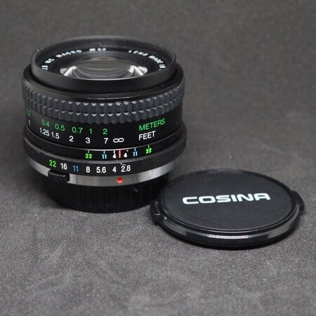 COSINA 24mm f2.8 MC MACRO